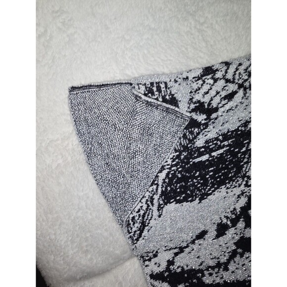 Leo & Ugo Sweater Knit Paris Tiger sparkle Soft V-neck Fairy women S 4 $321 - Picture 13 of 16